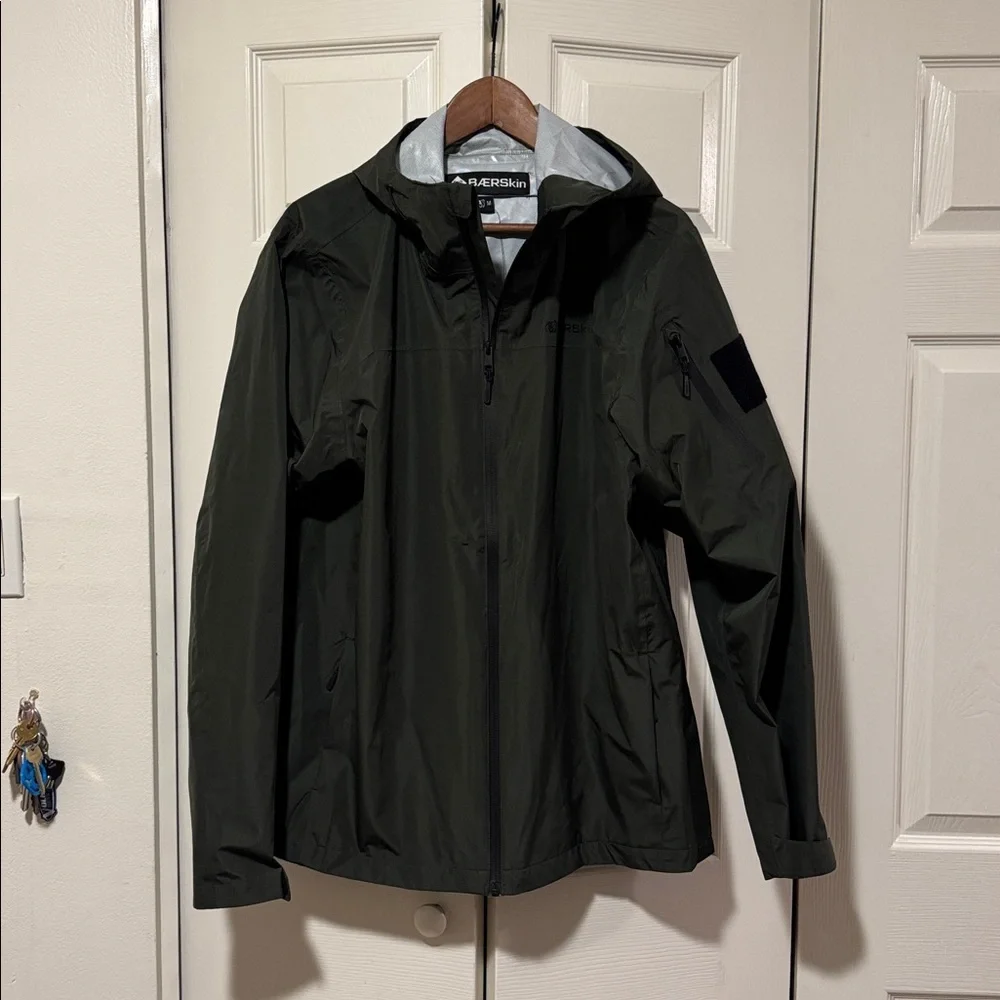 Baerskin rain jacket men’s medium hunter green new nwt - Picture 1 of 3